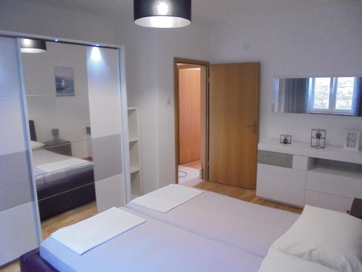 Apartment Maestral 塞尼 外观 照片